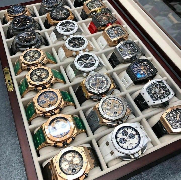 CASUAL WATCH PALLETS FOR SALE