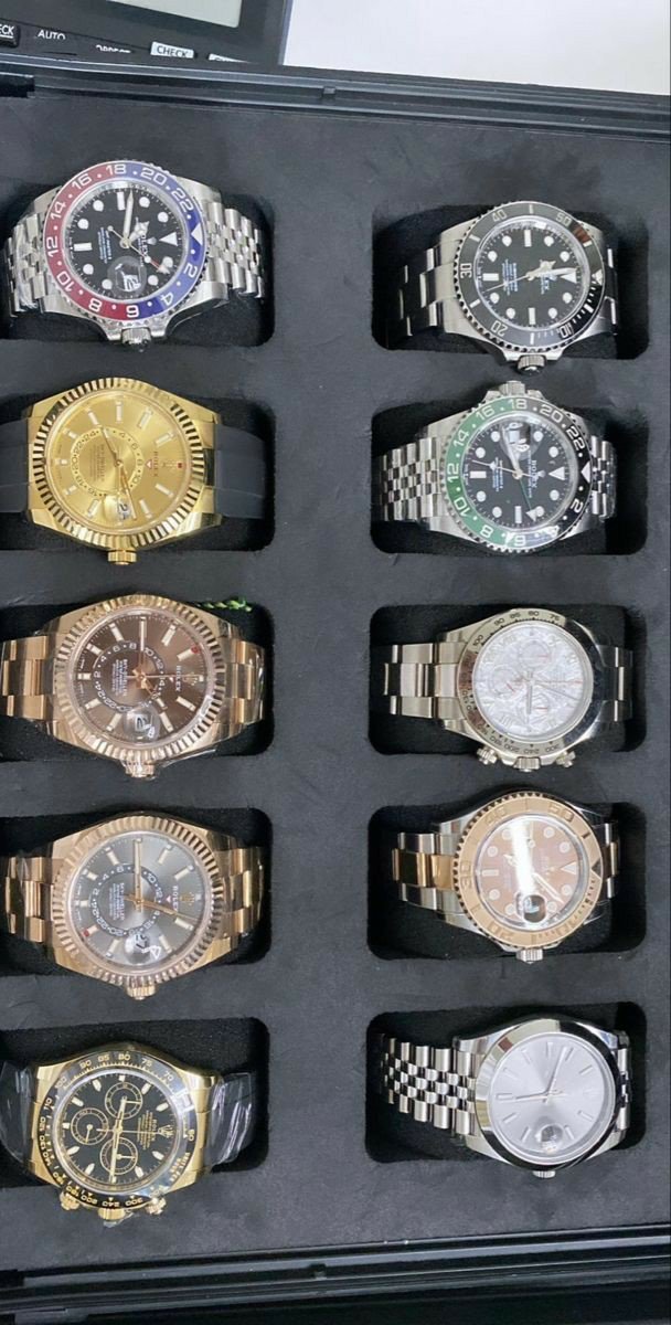CASUAL WATCH PALLETS FOR SALE