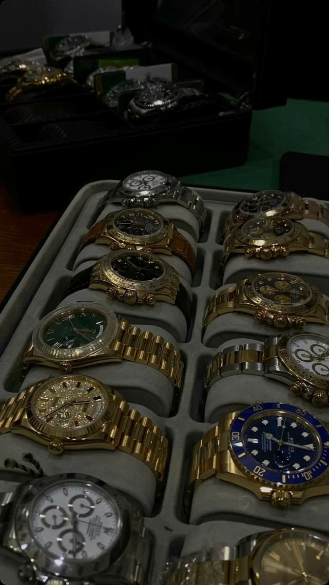 CASUAL WATCH PALLETS FOR SALE