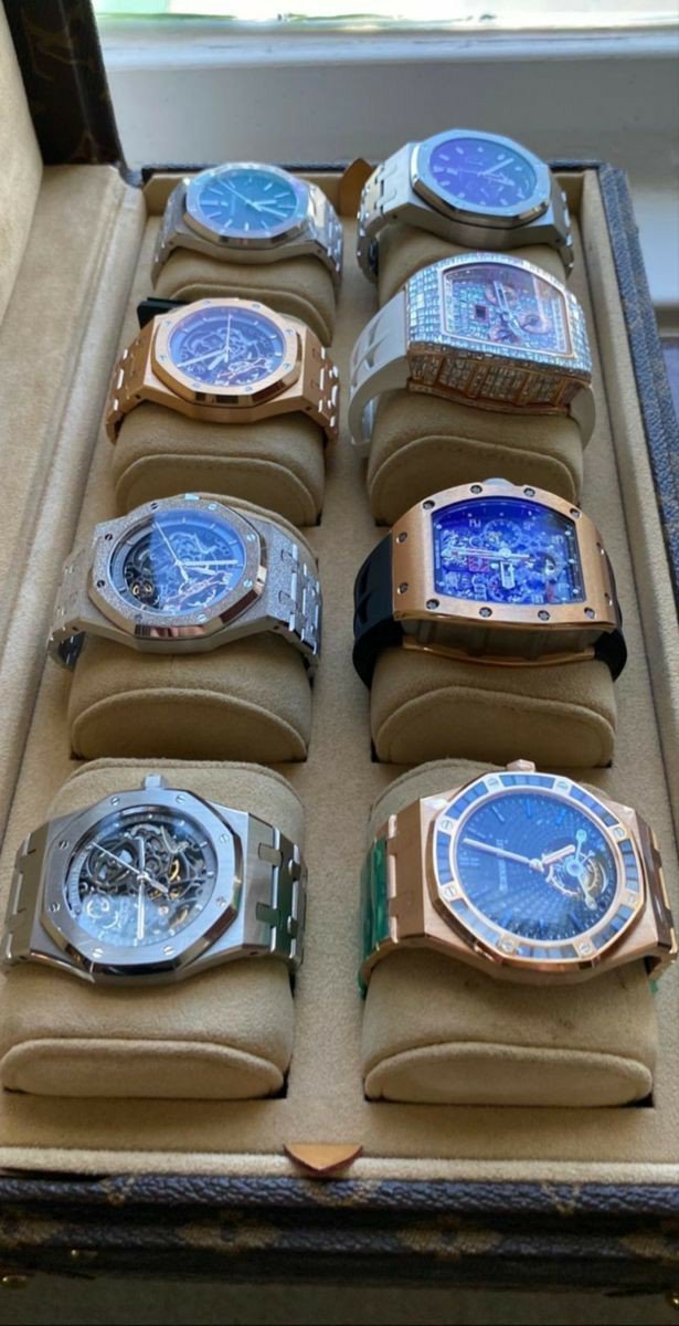 CASUAL WATCH PALLETS FOR SALE