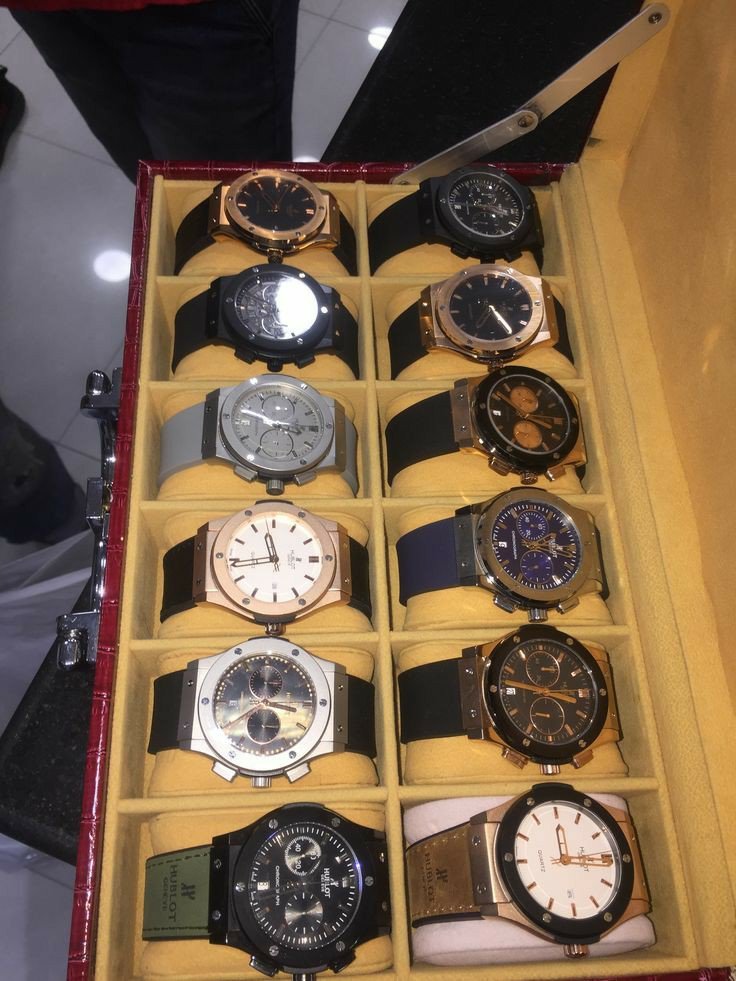 CASUAL WATCH PALLETS FOR SALE