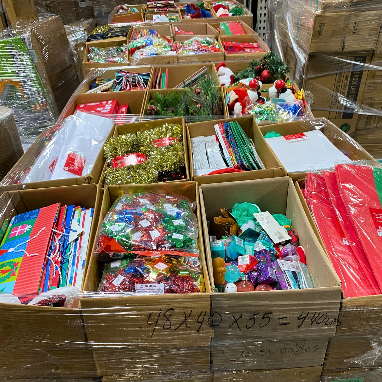 Assorted Christmas Pallets