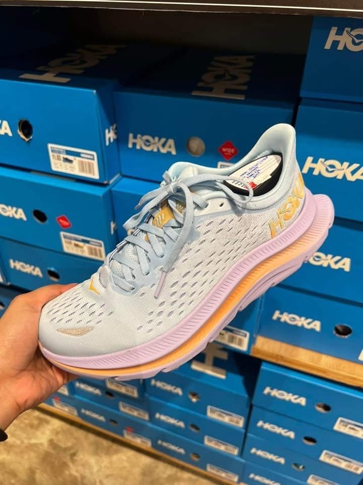 Hoka shoes pallet