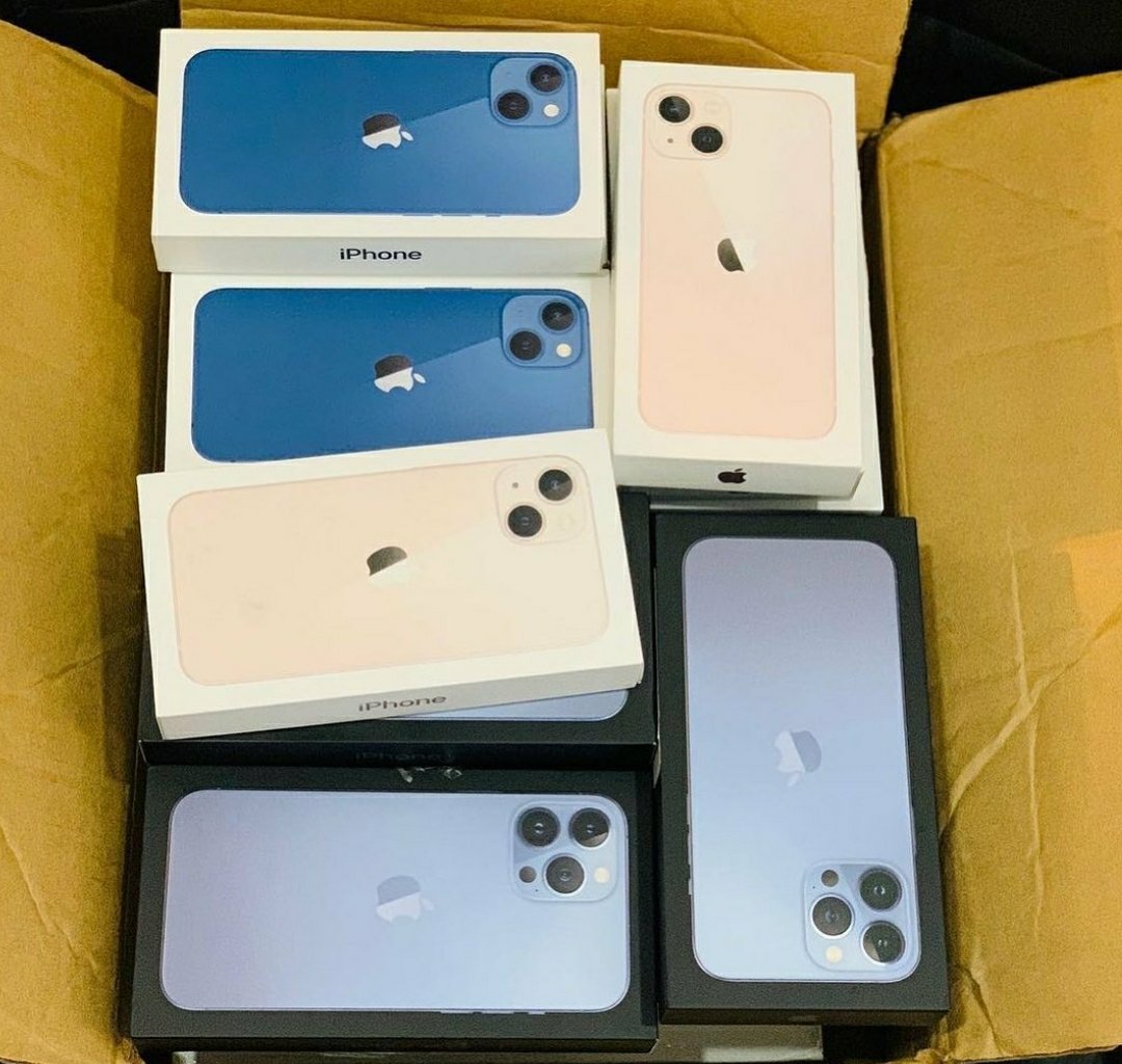 MIX IPHONE PALLETS